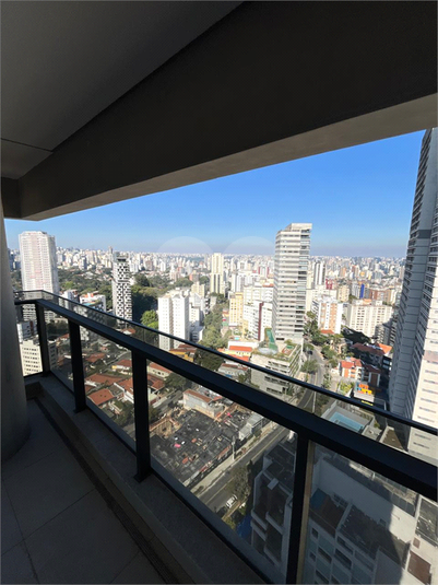 Foto REO1135635