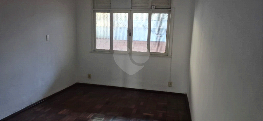 Foto REO1135647