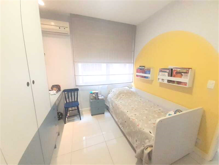 Foto REO1135650