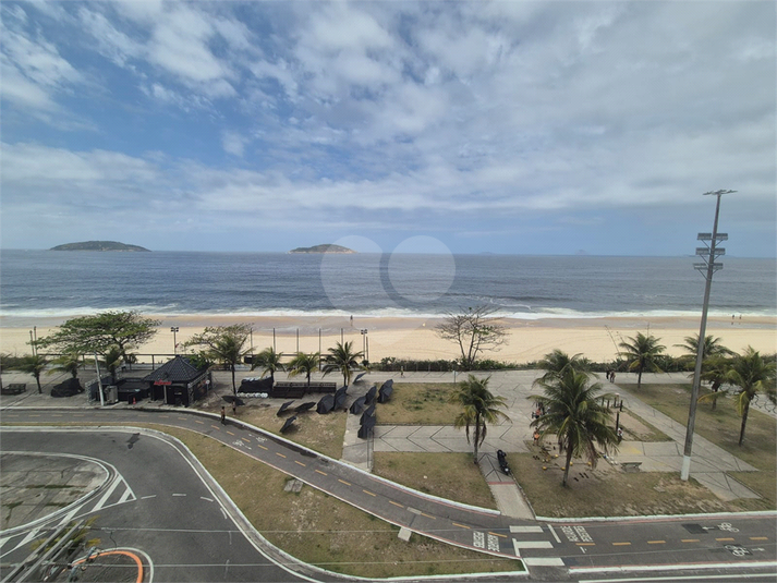 Foto REO1135651