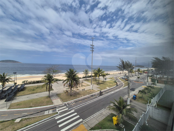 Foto REO1135651