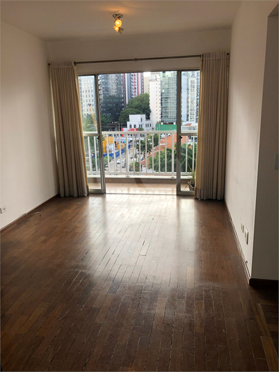 Foto REO113571