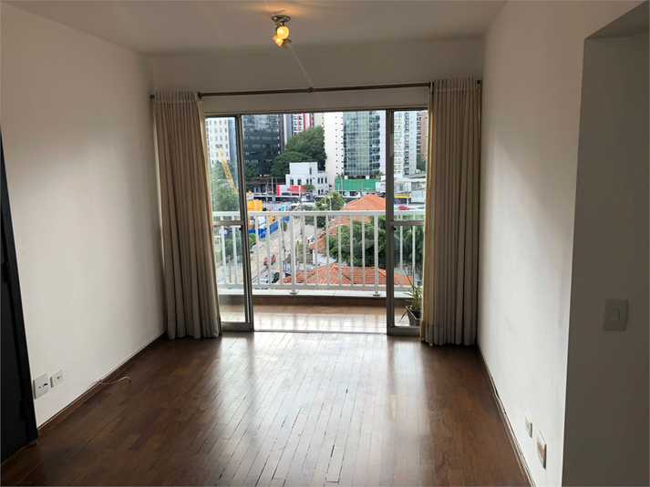 Foto REO113571