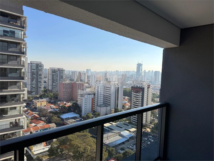 Foto REO1135730