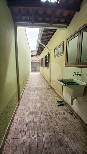 Foto REO1135737