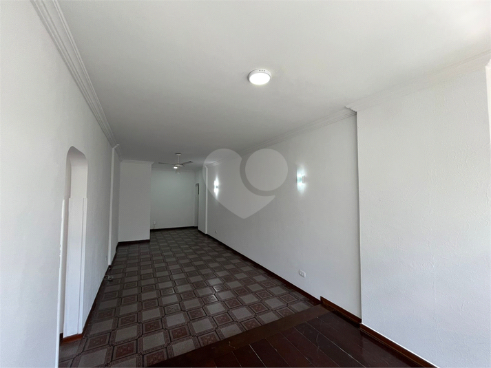 Foto REO1135766