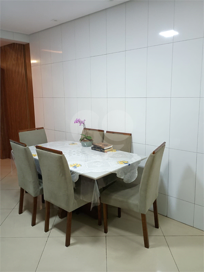 Foto REO1135770