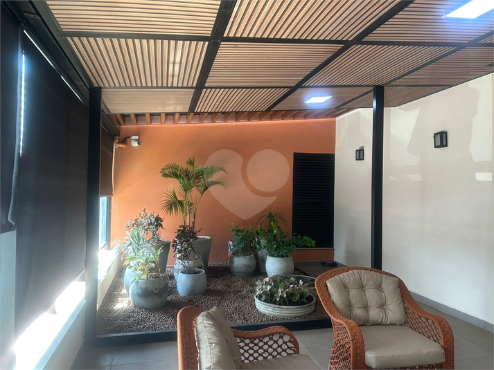 Foto REO1135782