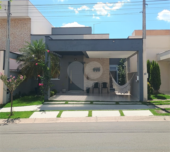 Foto REO1135819