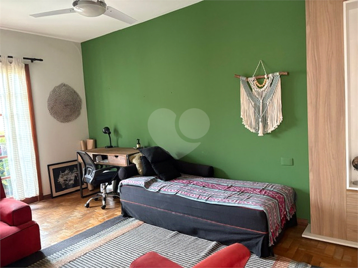Foto REO1135835