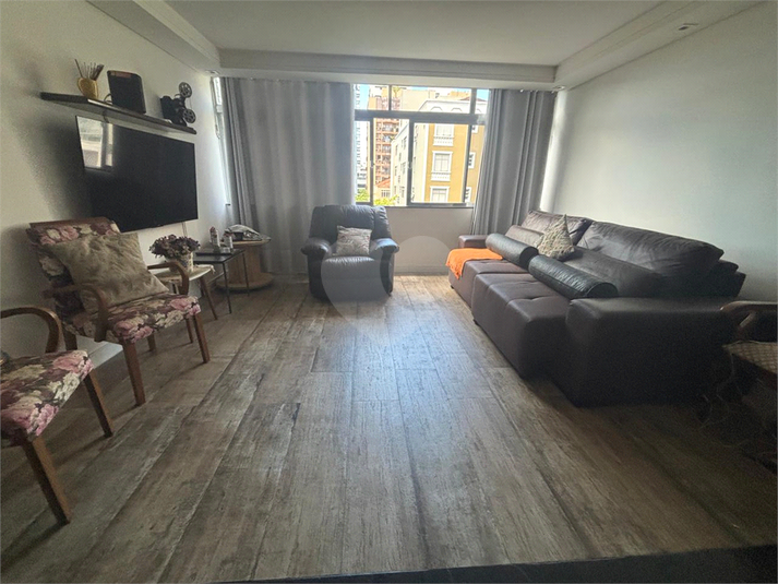 Foto REO1135852
