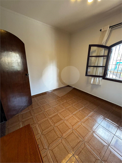 Foto REO1135867