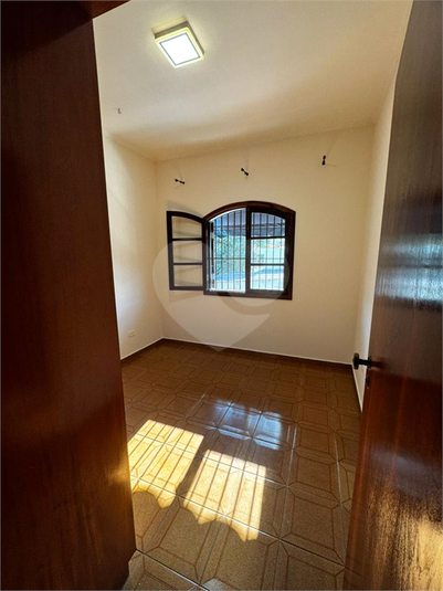 Foto REO1135867