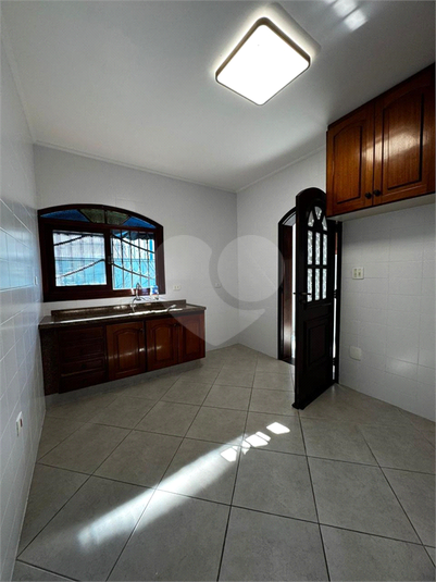 Foto REO1135867