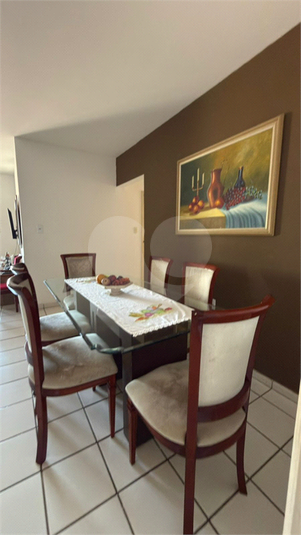 Foto REO1135877