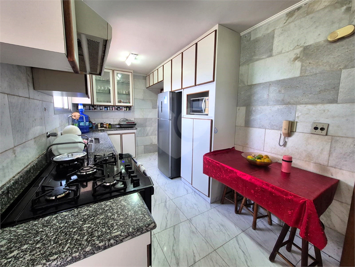 Foto REO1135882