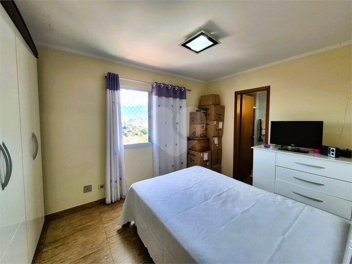 Foto REO1135882
