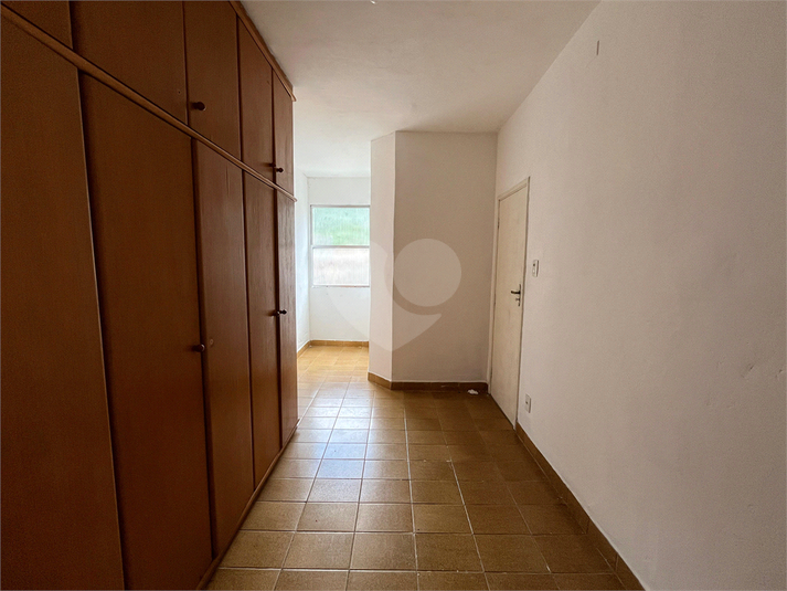 Foto REO1135885