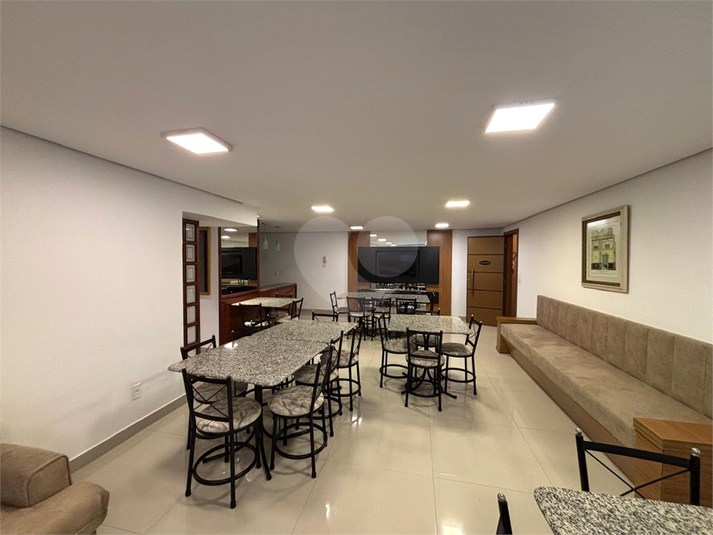 Foto REO1135927