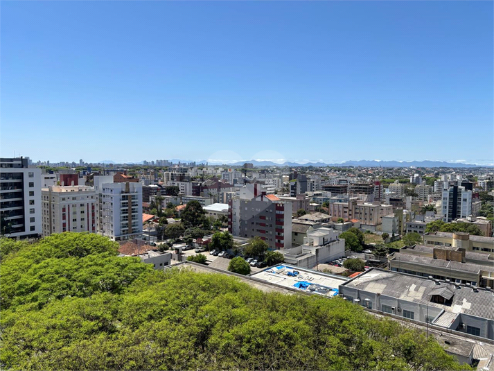 Foto REO1135927