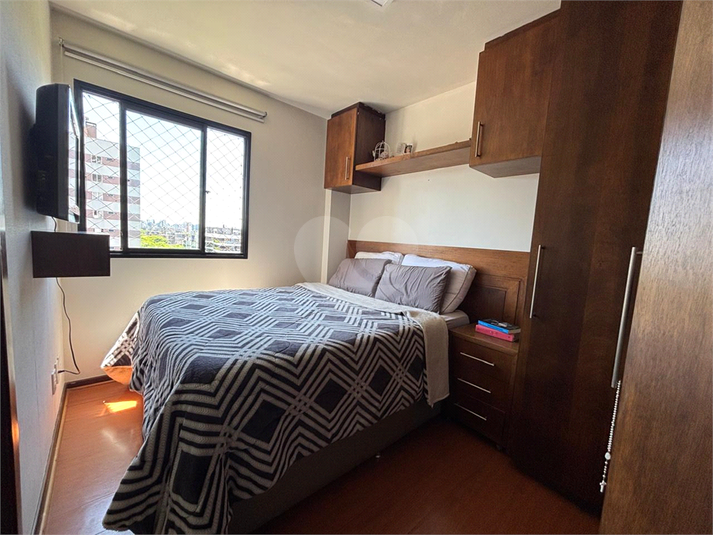 Foto REO1135927