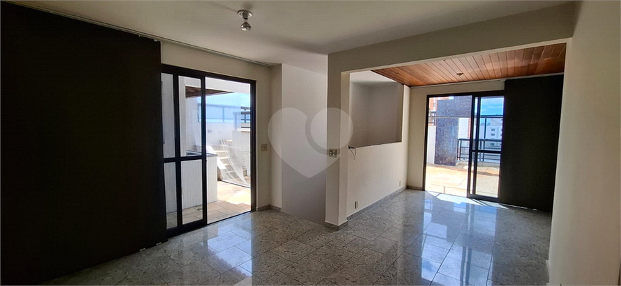 Foto REO1135967