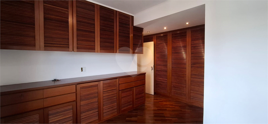 Foto REO1135967