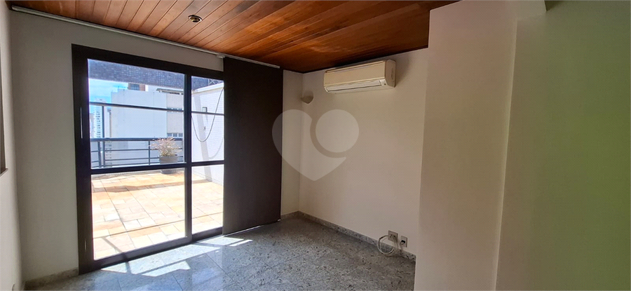 Foto REO1135967