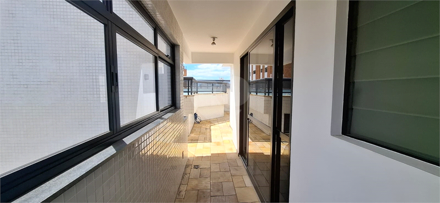 Foto REO1135967