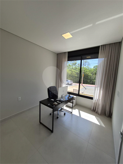 Foto REO1135970