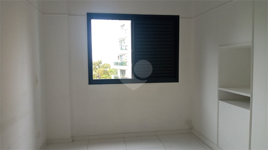 Foto REO1135976