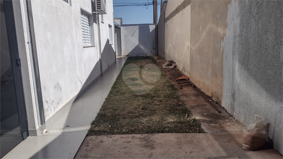 Foto REO1136005
