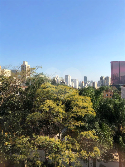 Foto REO1136018