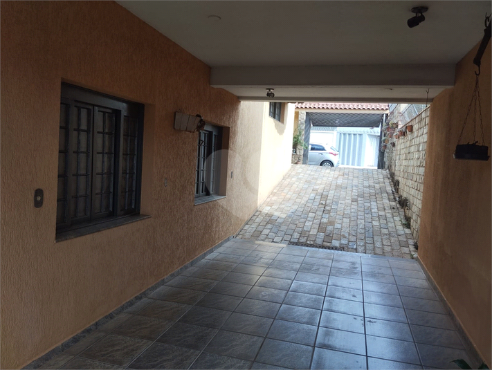 Foto REO1136023