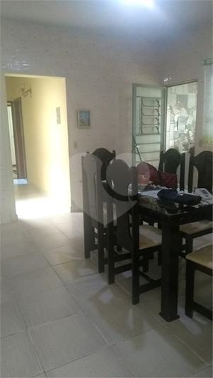 Foto REO1136044