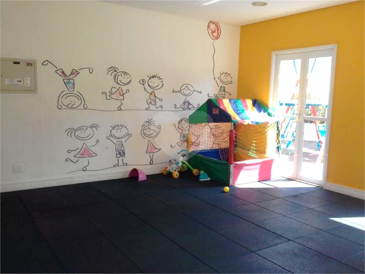 Foto REO1136054