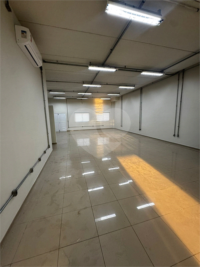 Foto REO1136055