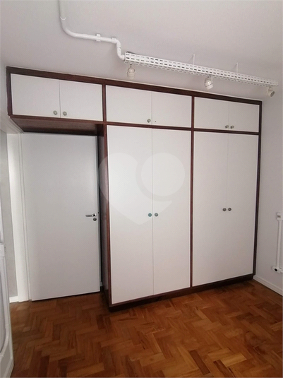 Foto REO1136060