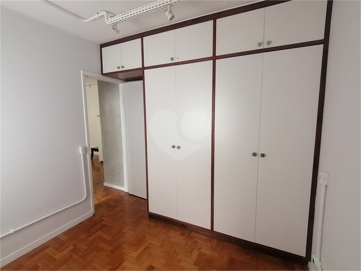 Foto REO1136060