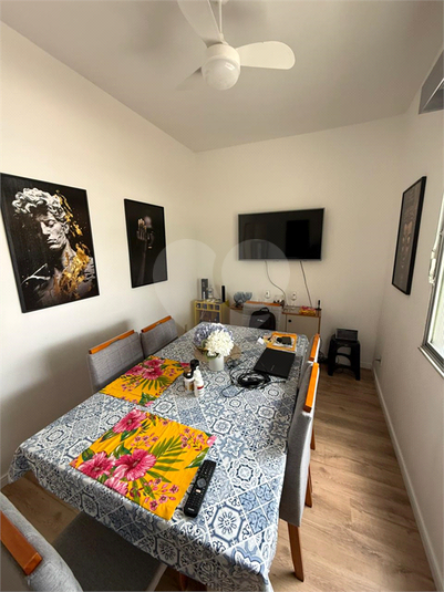 Foto REO1136075