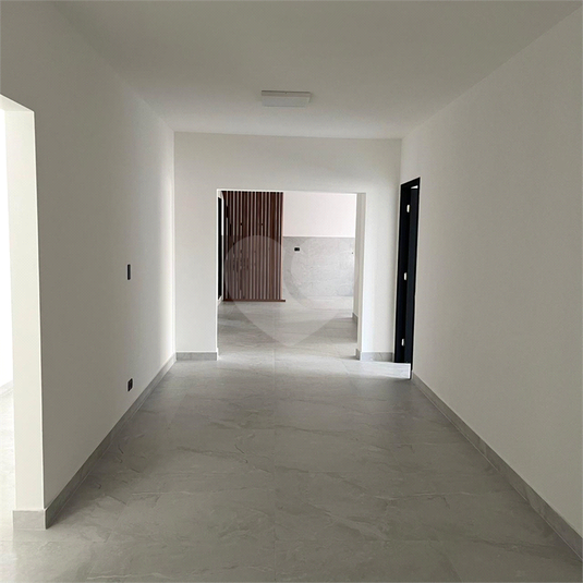 Foto REO1136076