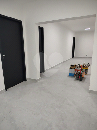 Foto REO1136076