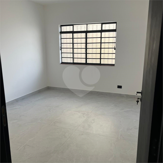 Foto REO1136076