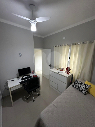 Foto REO1136083
