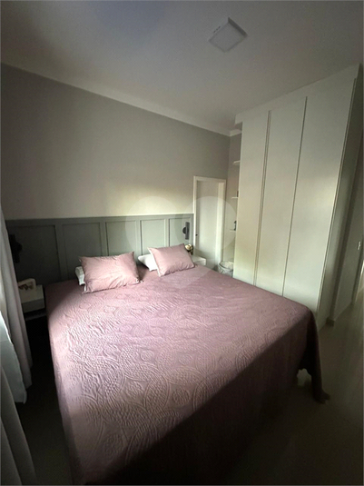 Foto REO1136083