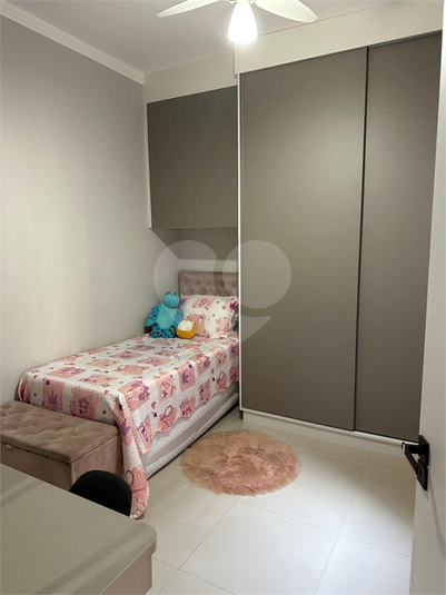 Foto REO1136083
