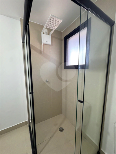 Foto REO1136097