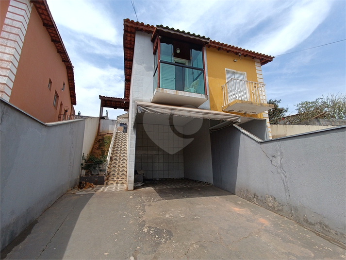 Foto REO1136112