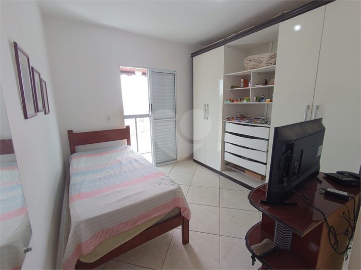 Foto REO1136112