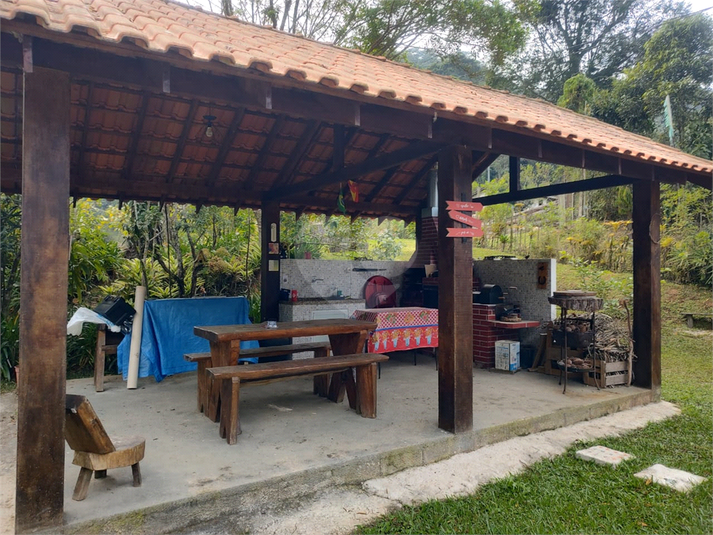 Foto REO1136114